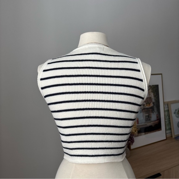 Striped Knit Button-Up Vest -Size XS - Picture 3 of 4